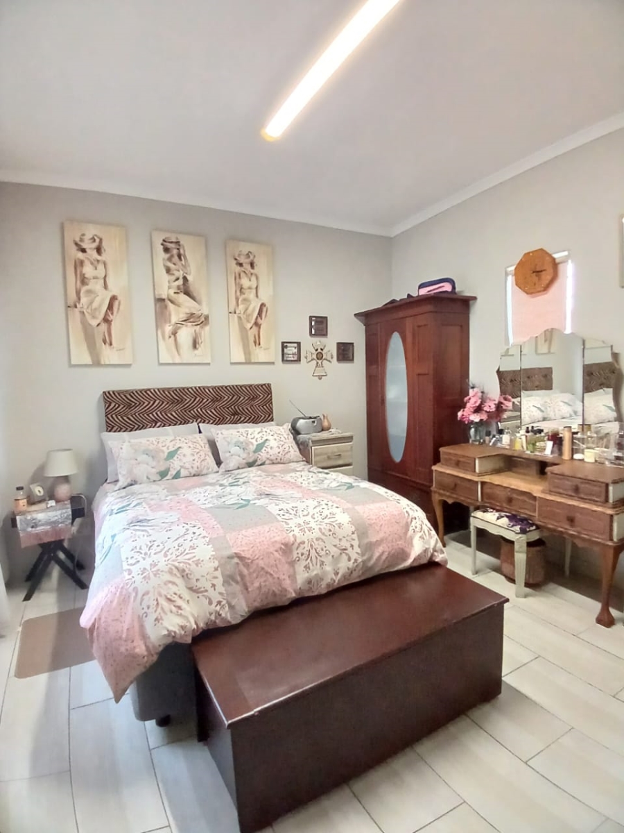 5 Bedroom Property for Sale in Sasolburg Ext 23 Free State